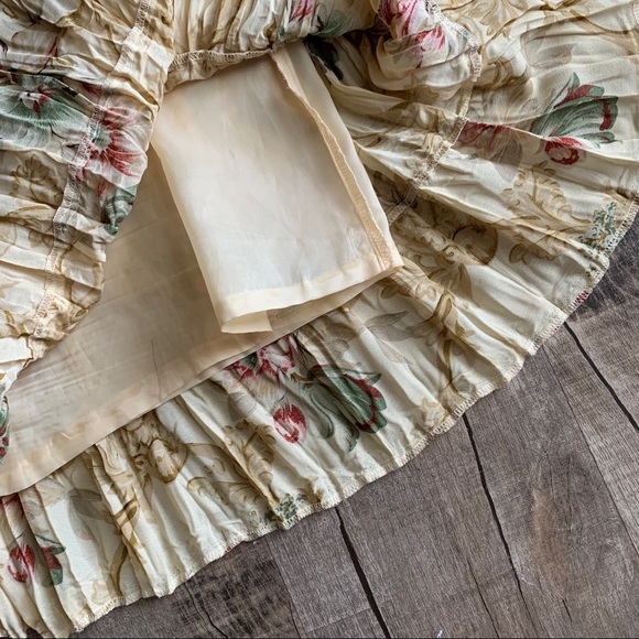 Allison Taylor Vintage Cream Floral Skirt - Picture 7 of 8